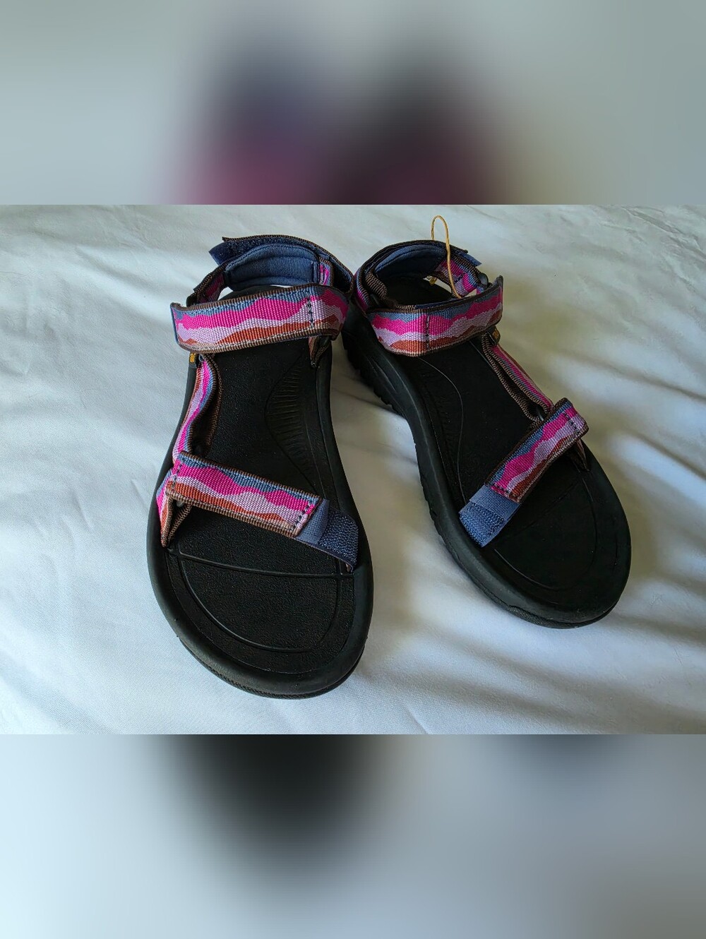 Teva Women's Hurricane XLT2 - size 7, Vista Blue Indigo Print NWT